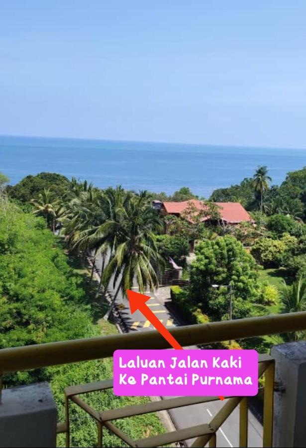 View Teluk Kemang Apartment